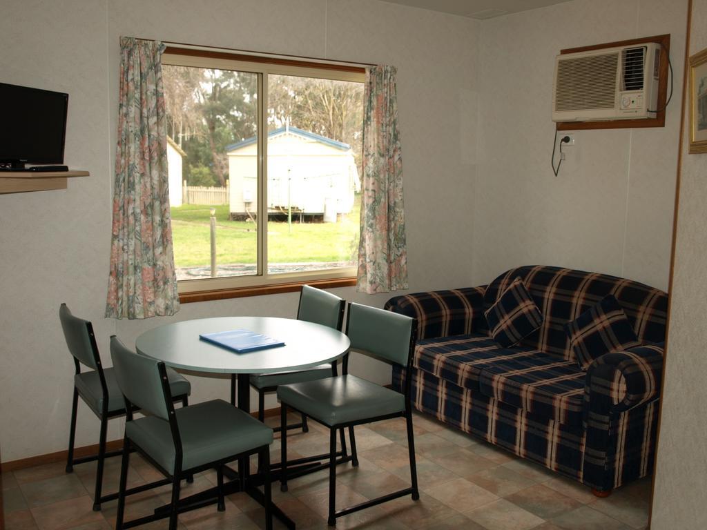 Cowra Holiday Park Cameră foto